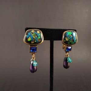 INCREDIBLE CHICO'S Abstract Clip On Earrings